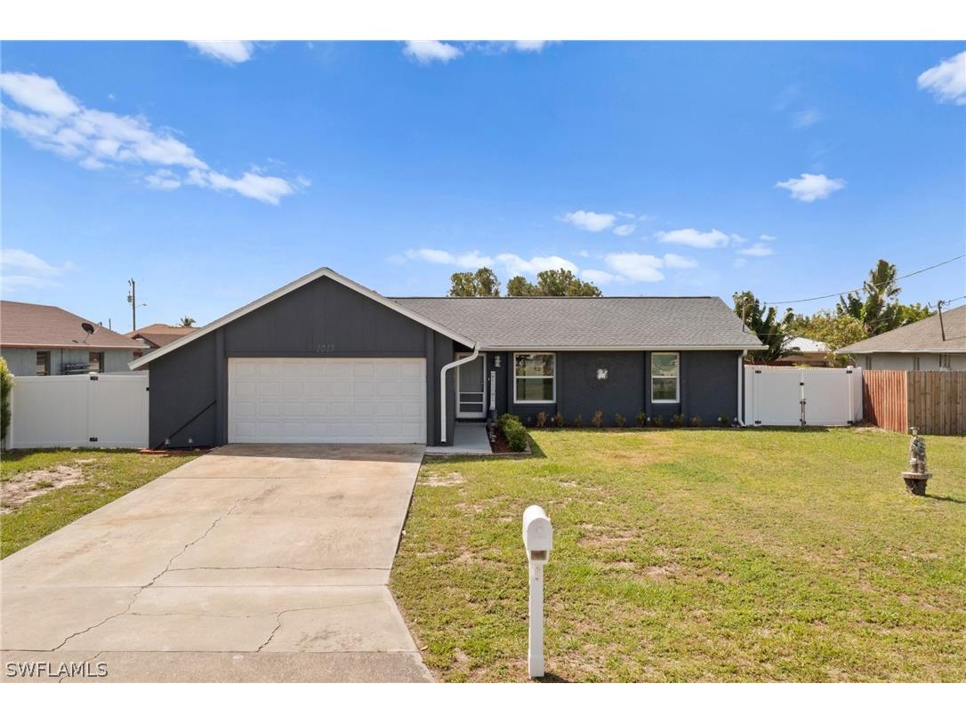 1017 SE 13th Avenue Cape Coral FL 33990 224048298 image1