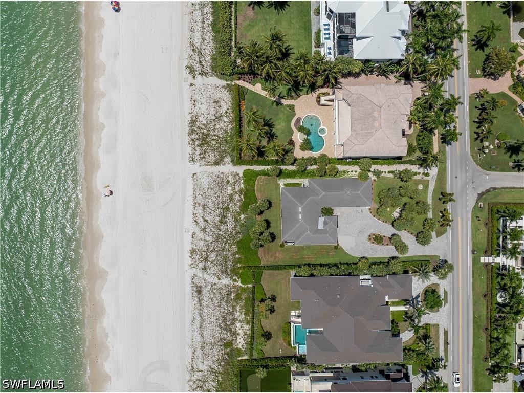 10173 Gulf Shore Drive Naples FL 34108 226024930 image1