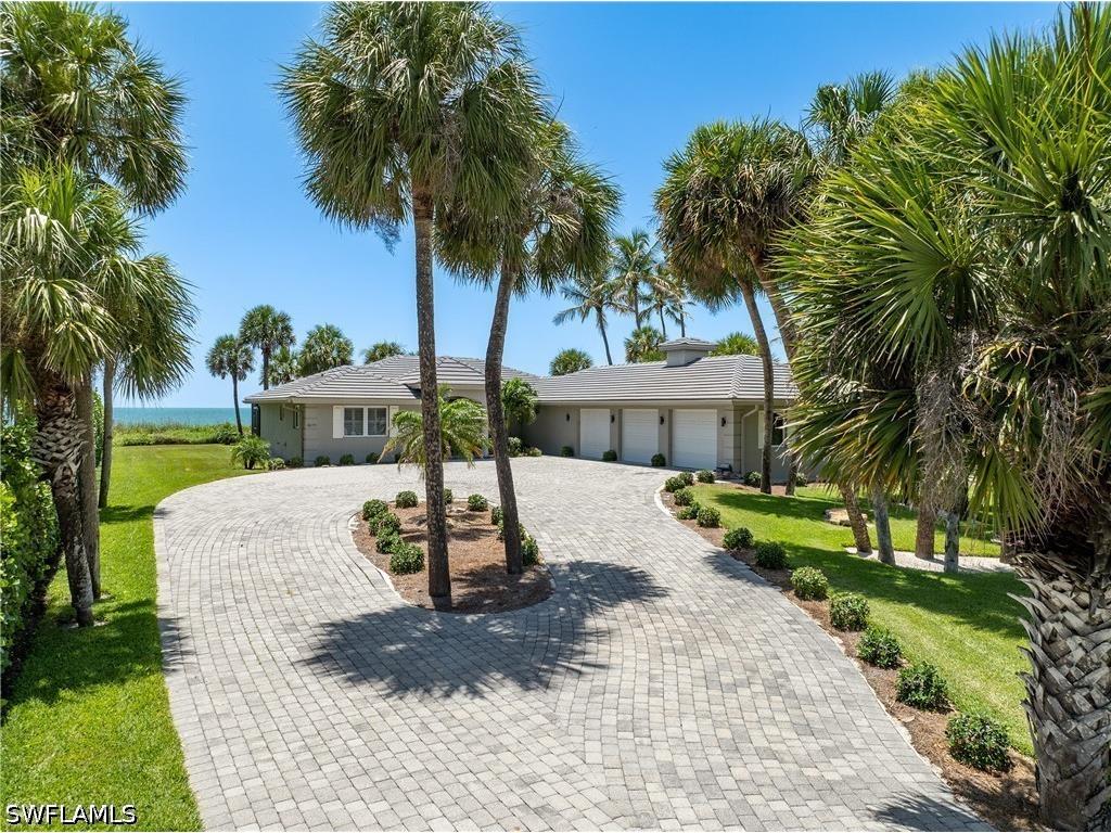 10173 Gulf Shore Drive Naples FL 34108 226024930 image2