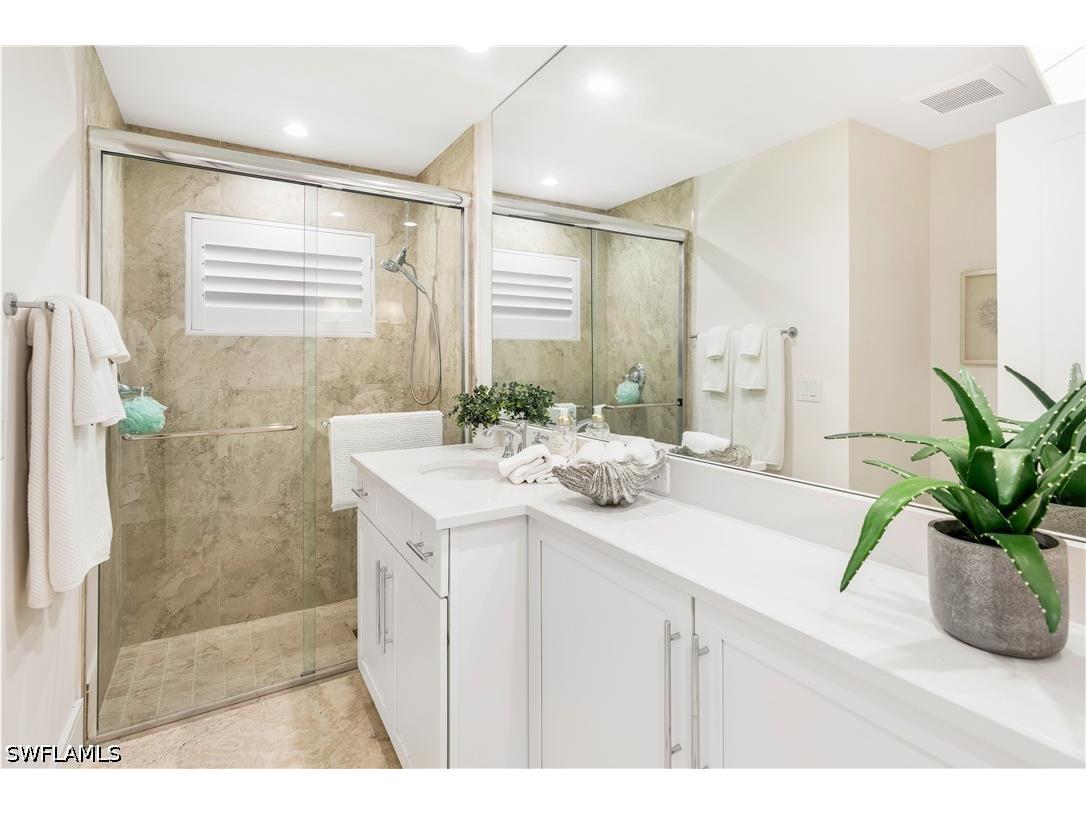 10173 Gulf Shore Drive Naples FL 34108 226024930 image24