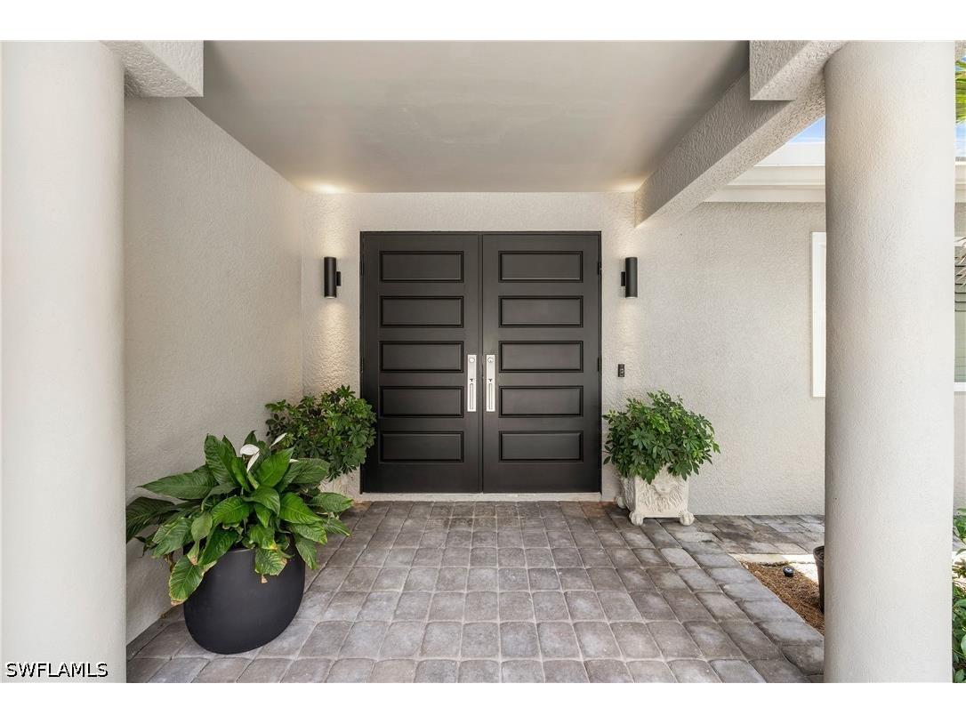 10173 Gulf Shore Drive Naples FL 34108 226024930 image9