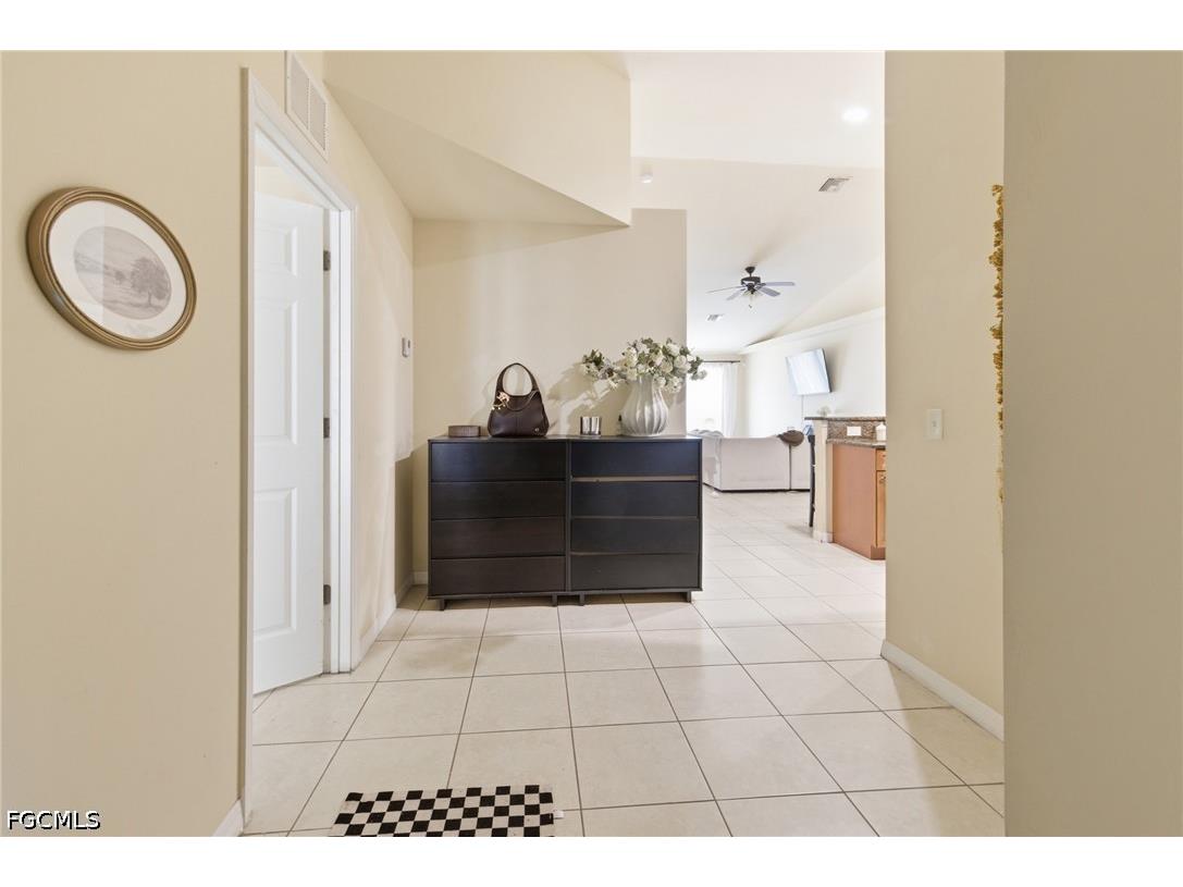 1018-1020 SE 24th Avenue Cape Coral FL 33990 2026019486 image3