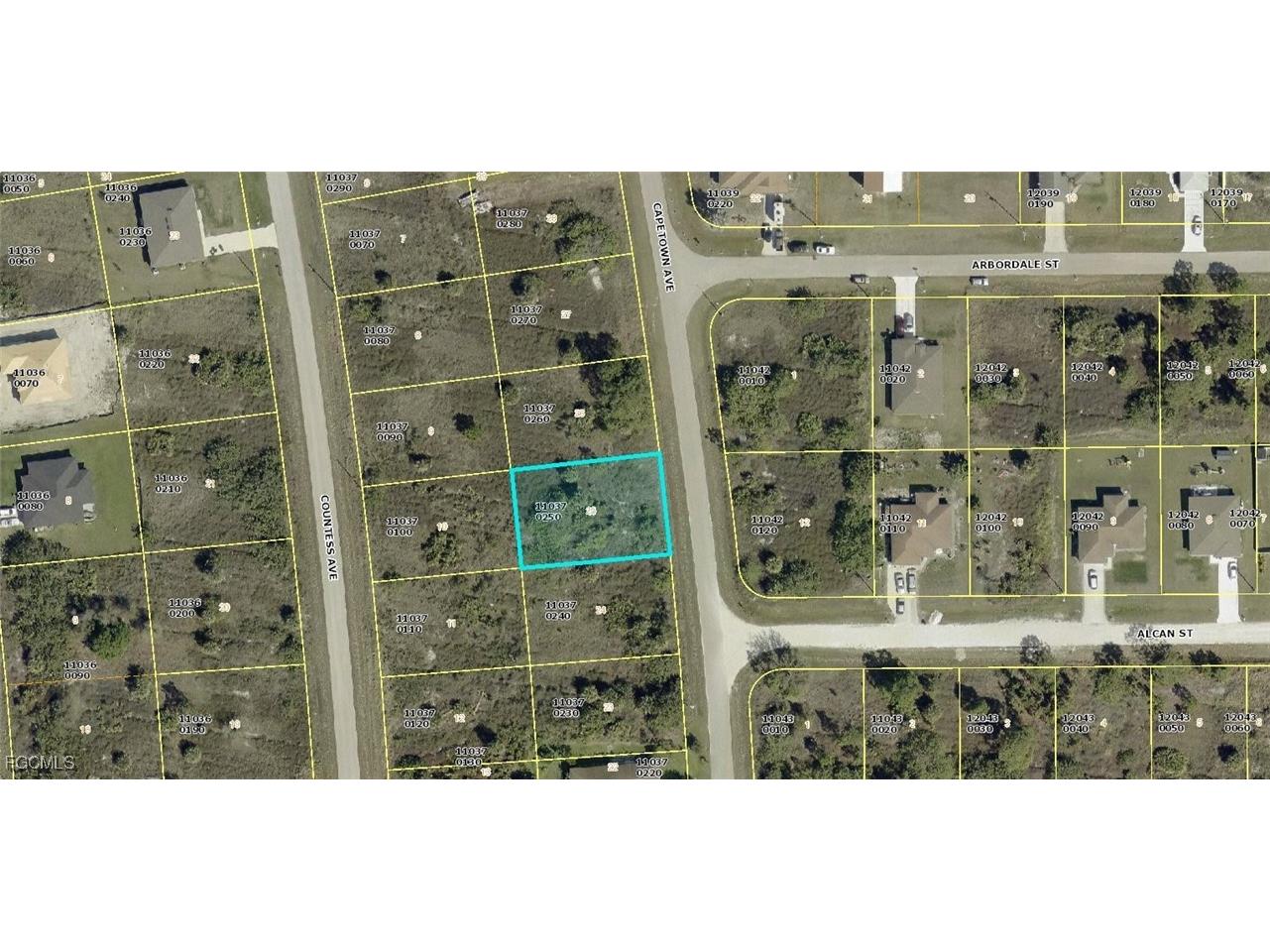 1018 Capetown Avenue Lehigh Acres FL 33974 2026001595 image1