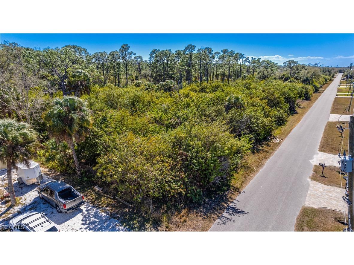 1018 Cheshire Street Port Charlotte FL 33953 2025016265 image3