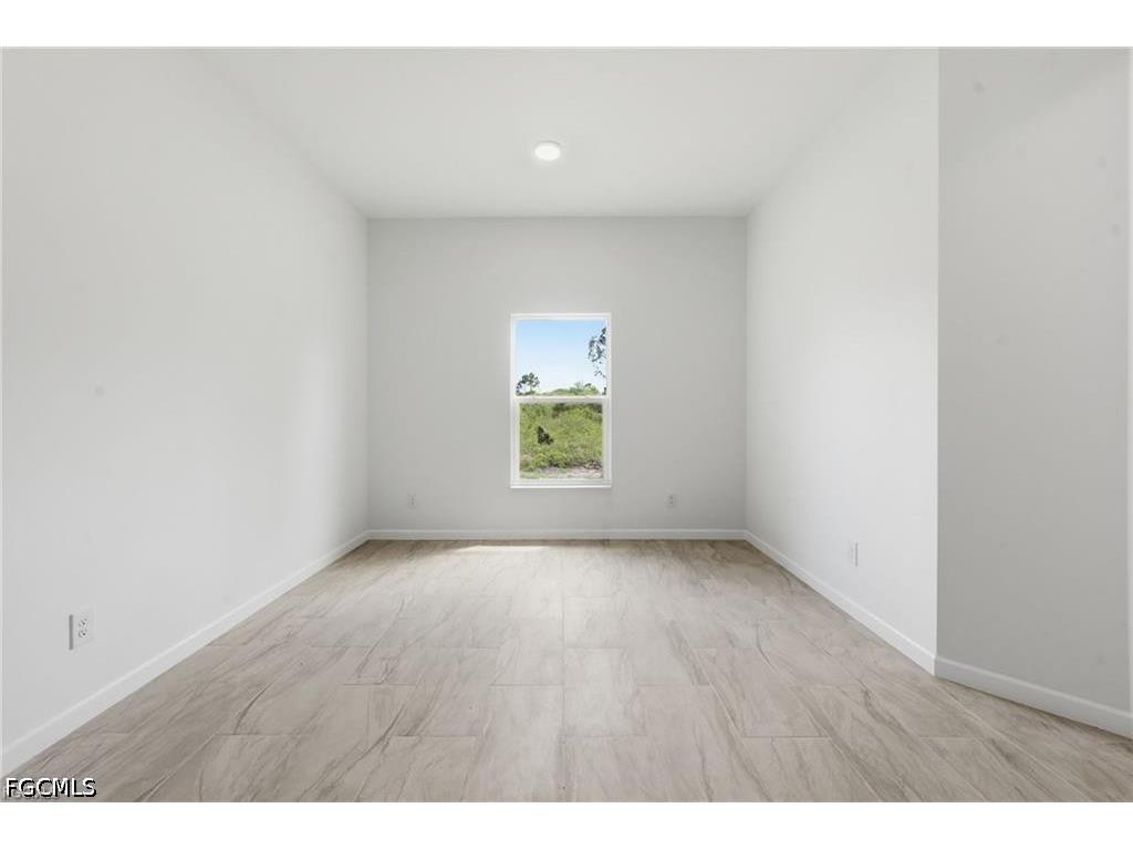 1018 Kent Street E Lehigh Acres FL 33974 2026024363 image17