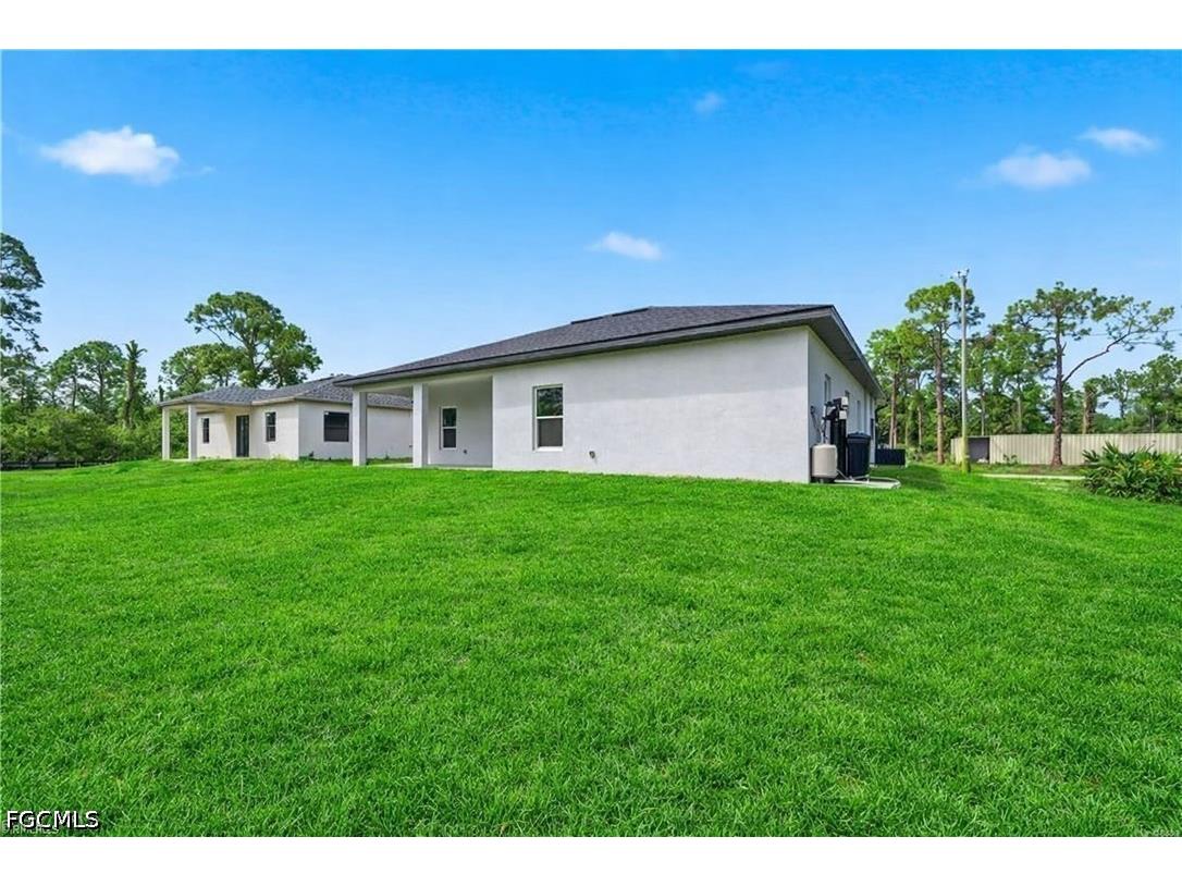 1018 Kent Street E Lehigh Acres FL 33974 2026024363 image30