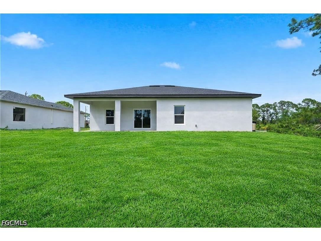 1018 Kent Street E Lehigh Acres FL 33974 2026024363 image31