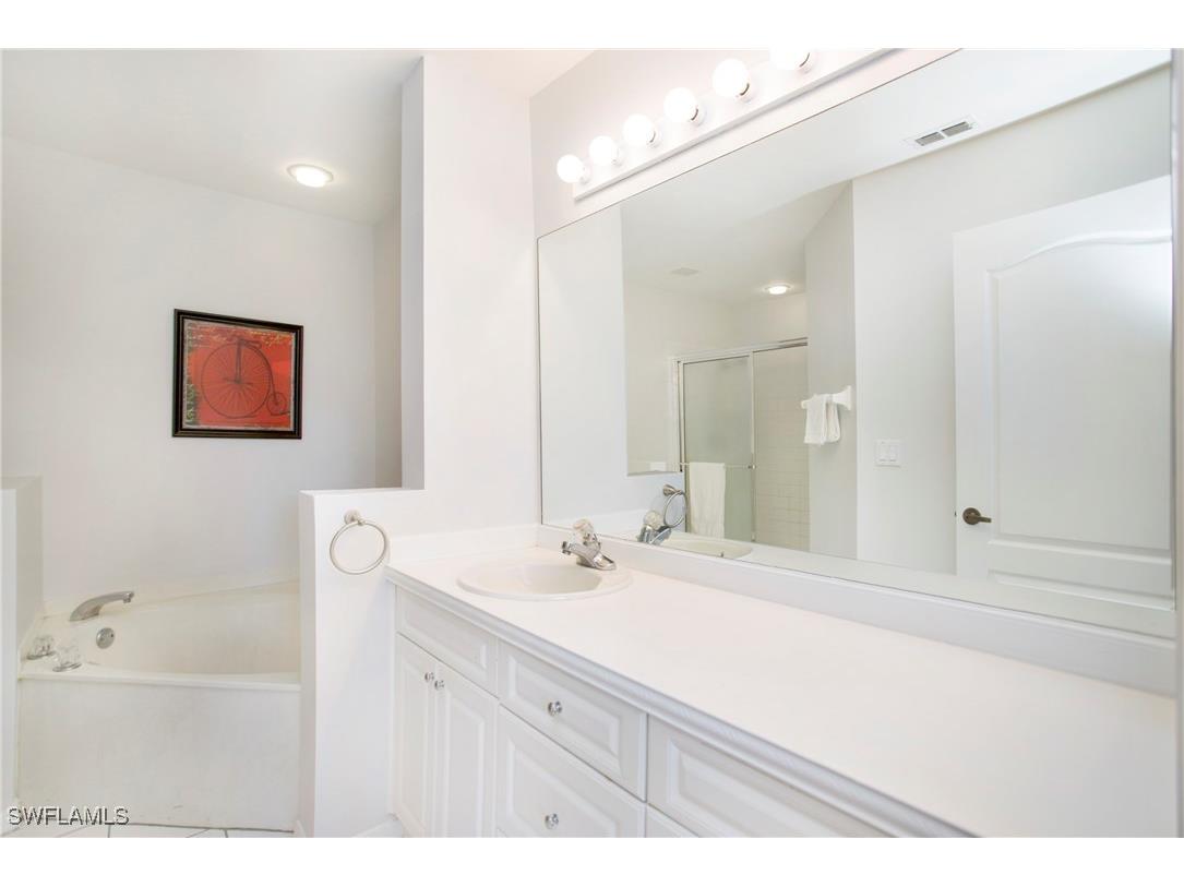 1018 Mainsail Drive #421 Naples FL 34114 225083280 image32