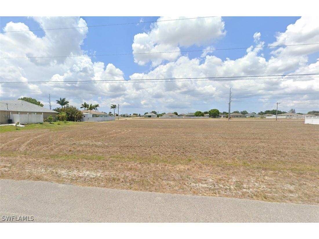 1018 NE Juanita Place Cape Coral FL 33909 224029872 image1