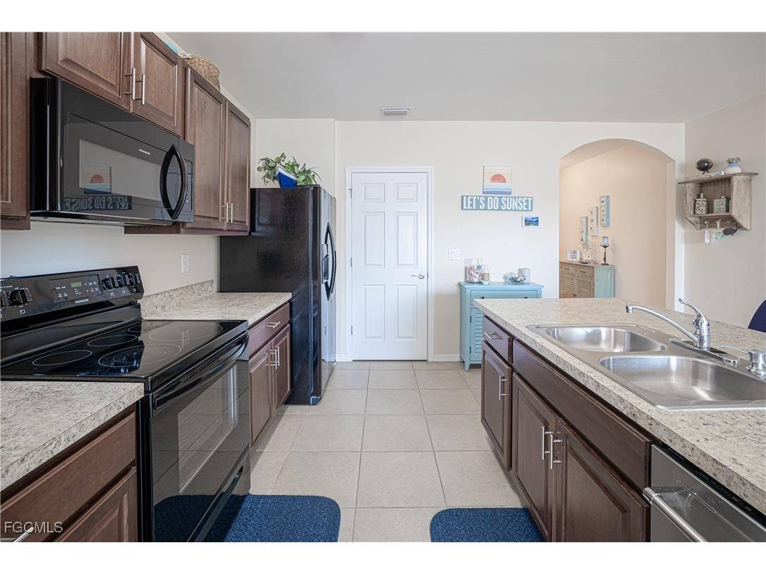 1018 NW 19th Street Cape Coral FL 33993 2026001762 image16