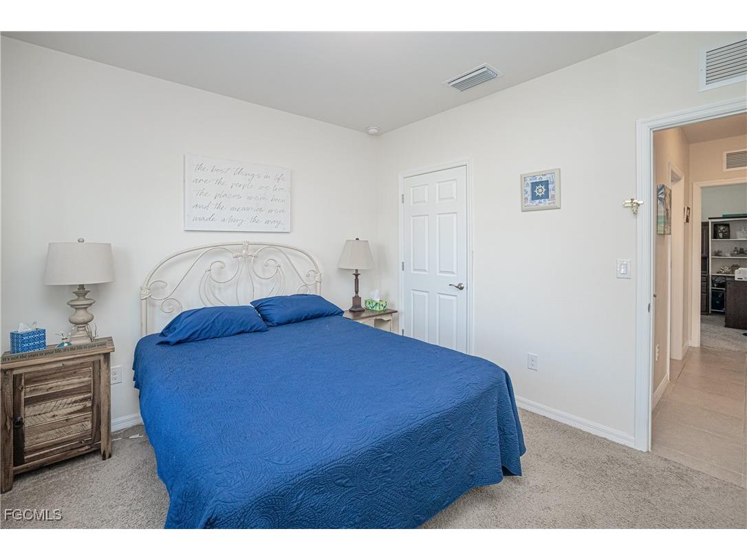 1018 NW 19th Street Cape Coral FL 33993 2026001762 image21