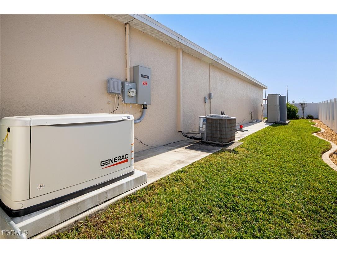 1018 NW 19th Street Cape Coral FL 33993 2026001762 image41