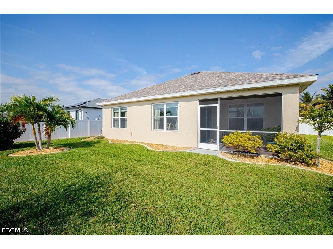 1018 NW 19th Street Cape Coral FL 33993 2026022693 image40