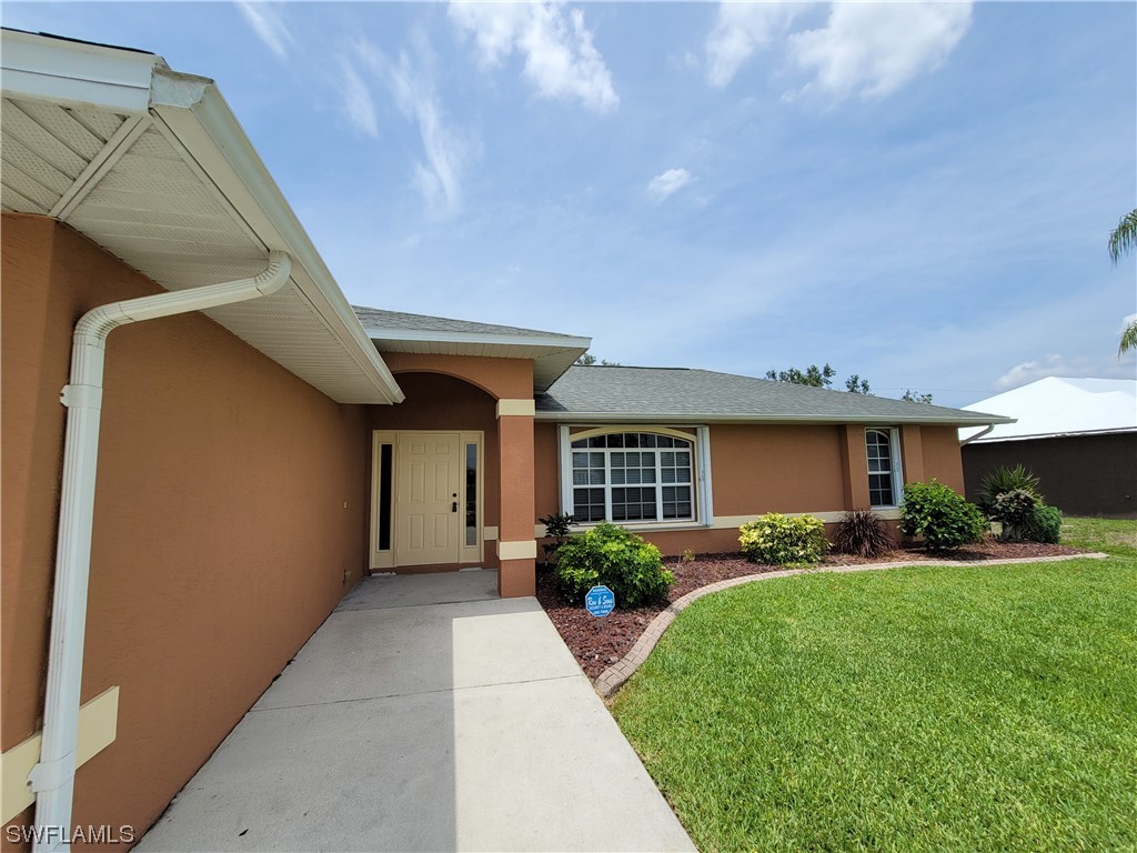1018 SW 8th Court Cape Coral FL 33991 223032041 image1