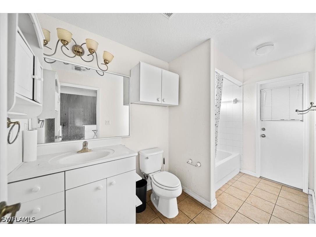 1019 Angelo Avenue Lehigh Acres FL 33971 226016247 image6