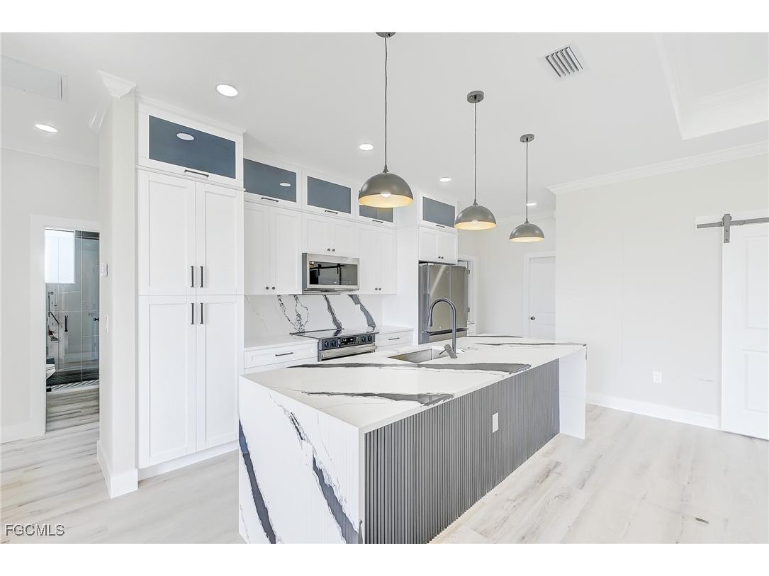 1019 Cedartree Avenue Lehigh Acres FL 33971 2025017085 image15