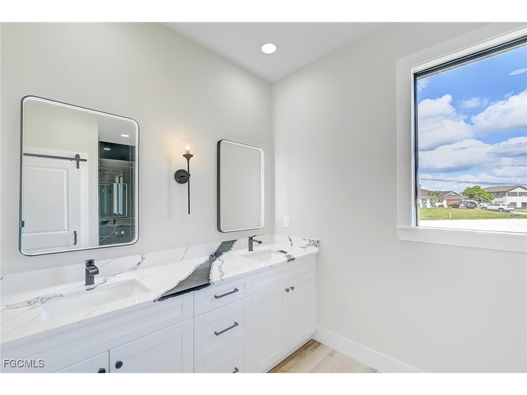 1019 Cedartree Avenue Lehigh Acres FL 33971 2025017085 image23