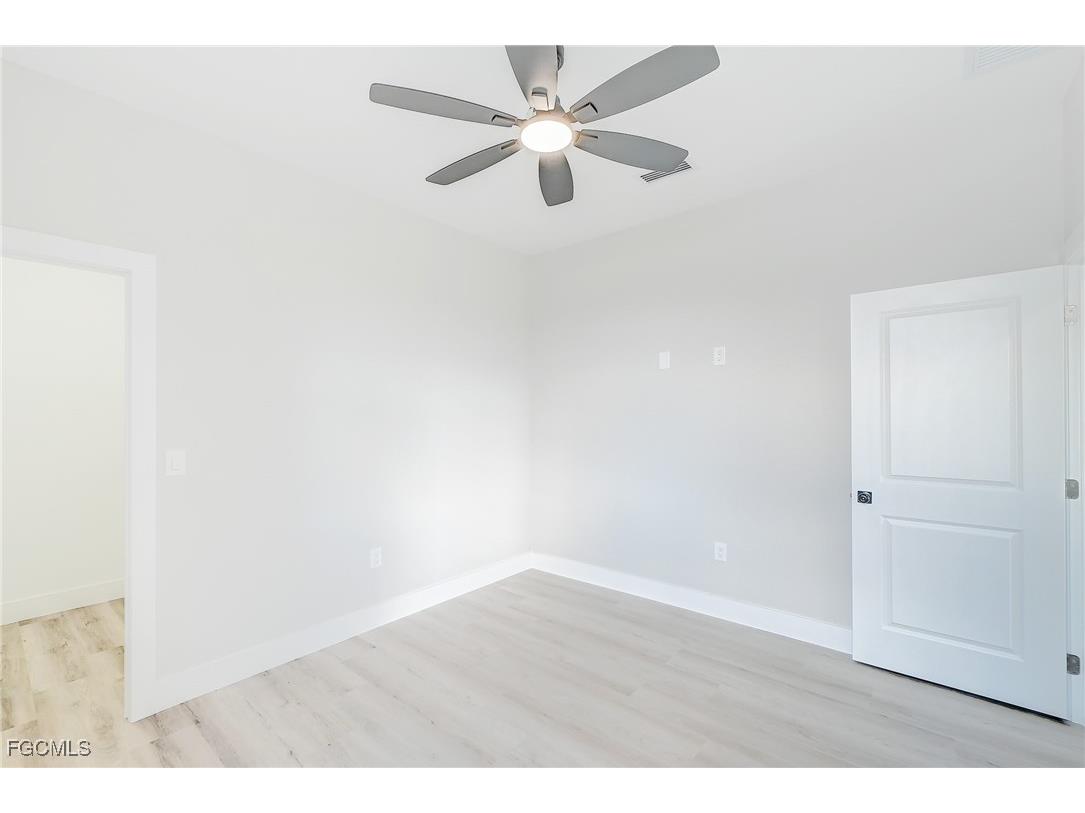 1019 Cedartree Avenue Lehigh Acres FL 33971 2025017085 image28