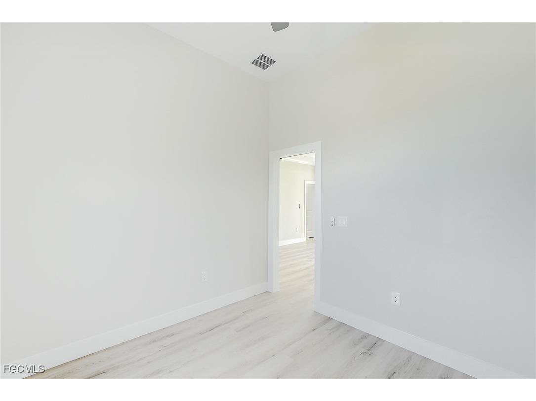 1019 Cedartree Avenue Lehigh Acres FL 33971 2025017085 image34