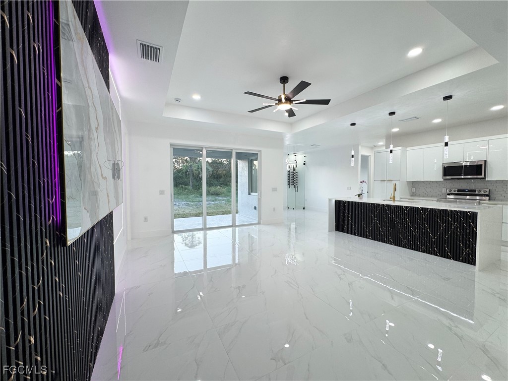 1019 Greenwood Avenue Lehigh Acres FL 33972 2025019582 image14