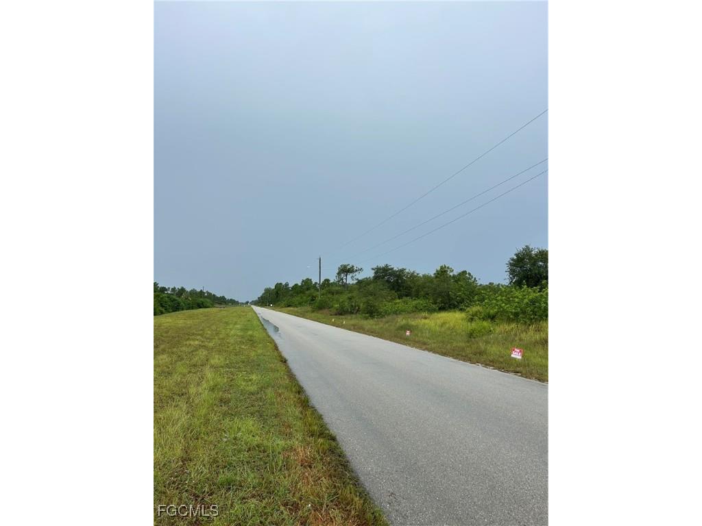 1019 Hines Avenue Lehigh Acres FL 33972 2025005944 image1