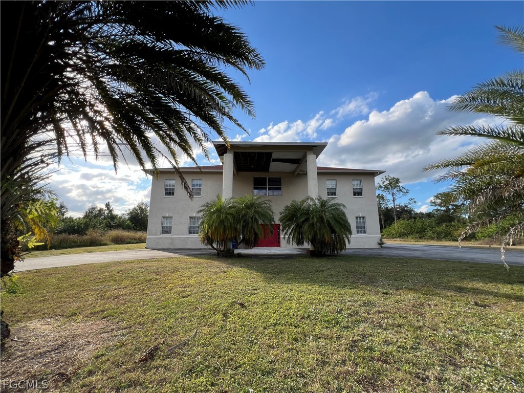 1019 Lincoln Avenue Lehigh Acres FL 33972 2026010041 image1