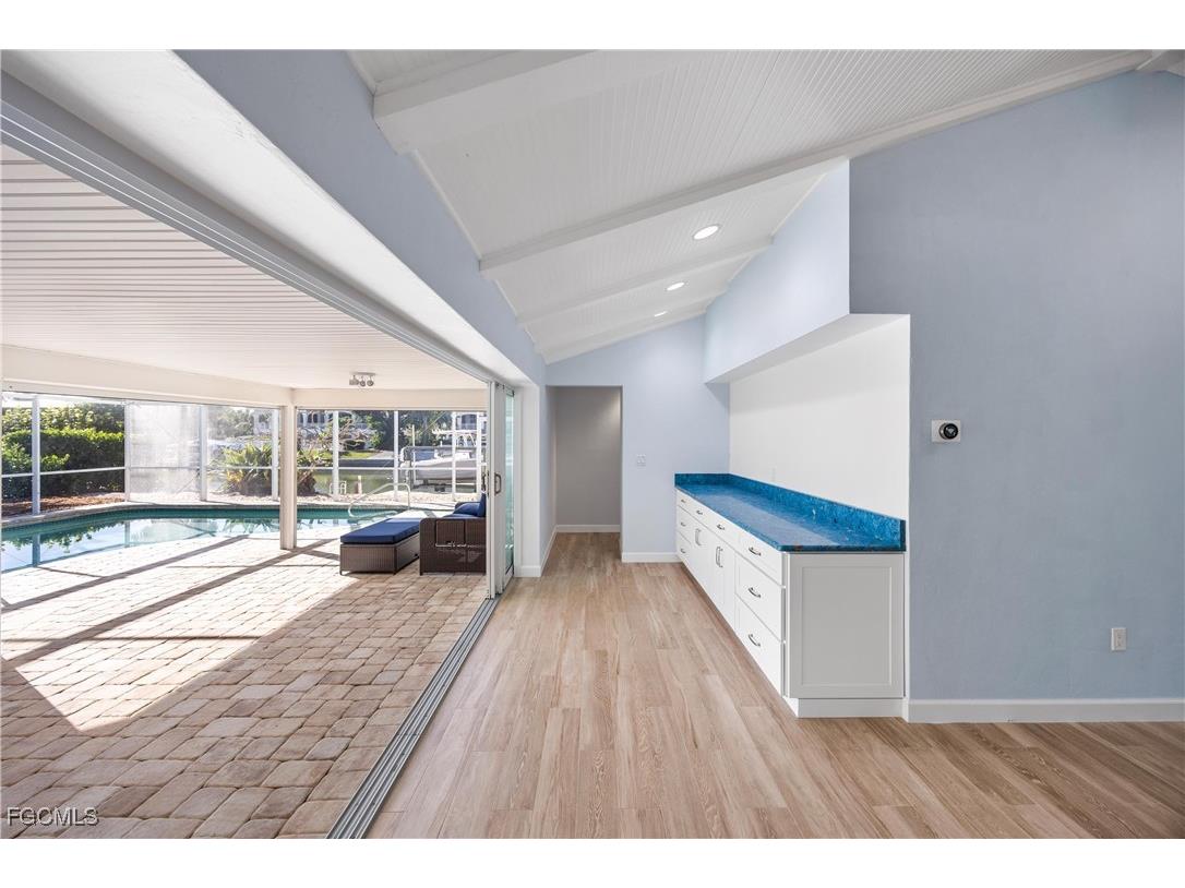 1019 Lindgren Boulevard Sanibel FL 33957 2026003012 image21