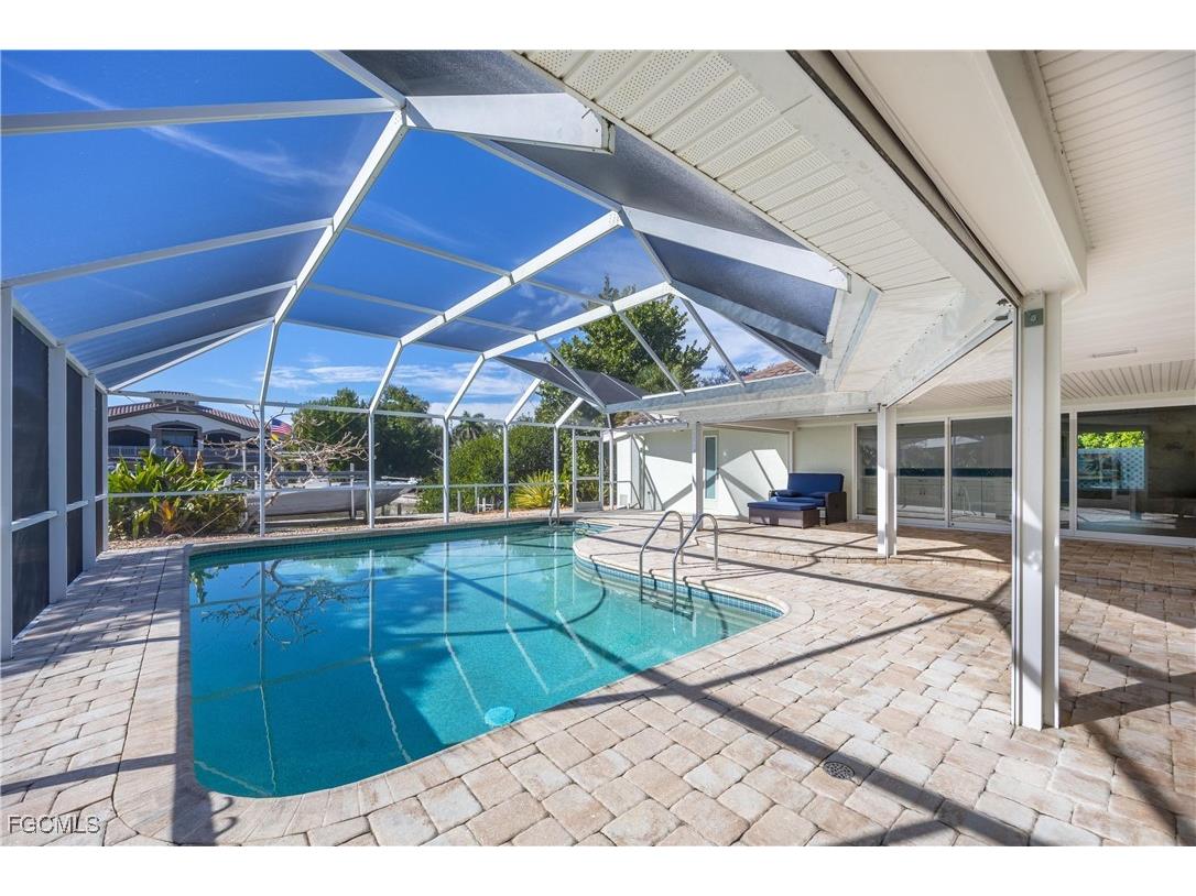 1019 Lindgren Boulevard Sanibel FL 33957 2026003012 image36