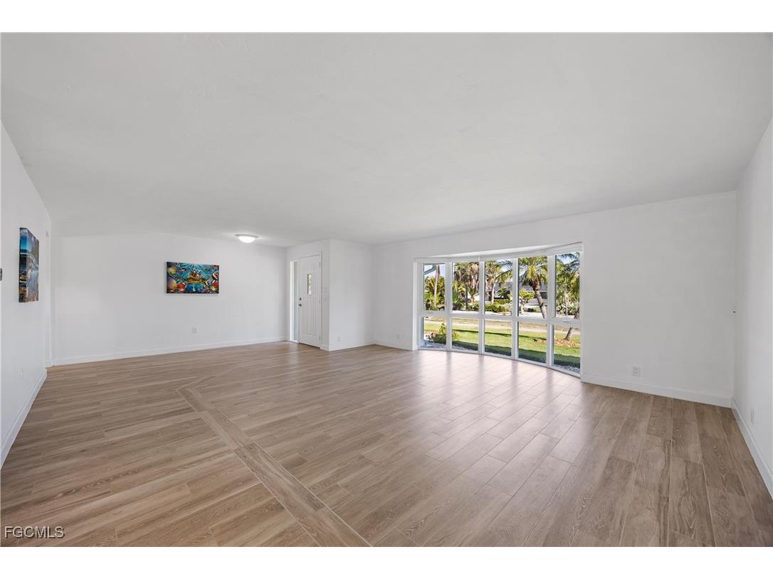 1019 Lindgren Boulevard Sanibel FL 33957 2026003012 image9