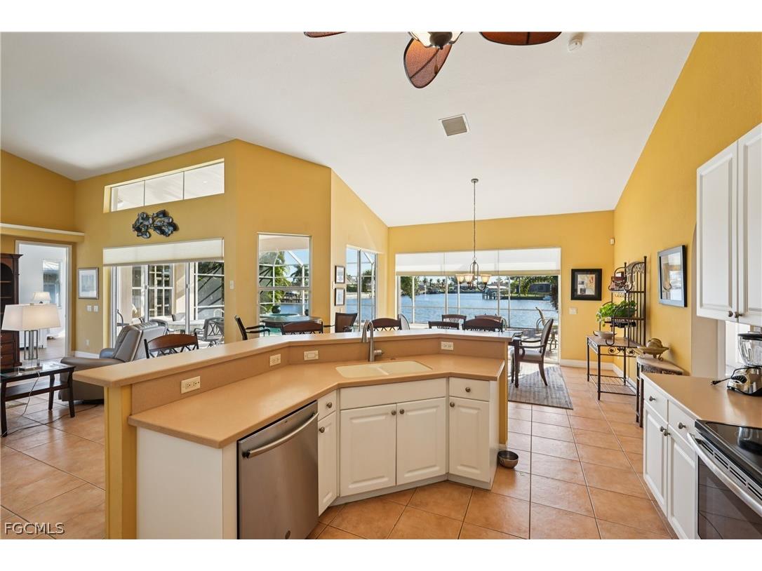 1019 NW 42nd Place Cape Coral FL 33993 2026013841 image15