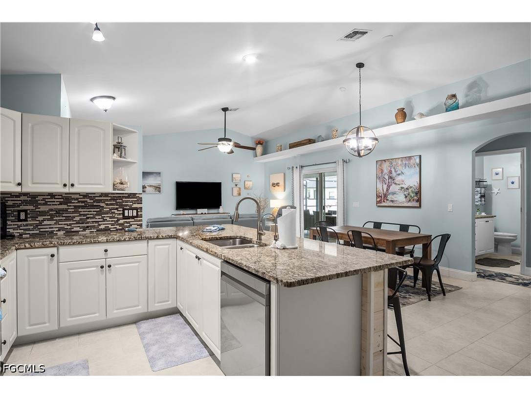 1019 NW 9th Street Cape Coral FL 33993 2026024227 image12