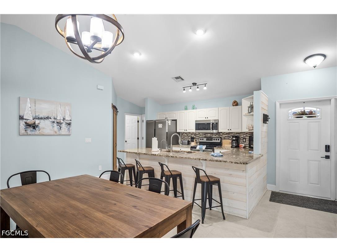 1019 NW 9th Street Cape Coral FL 33993 2026024227 image9