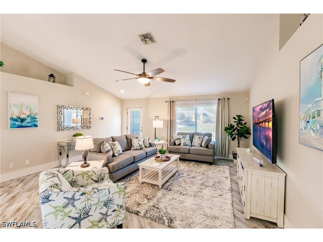 1019 SE 5th Place Cape Coral FL 33990 226021520 image4