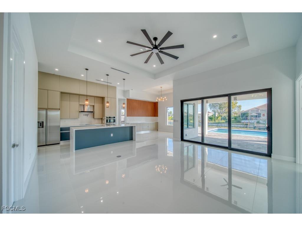 1019 SW 8th Court Cape Coral FL 33991 2025019795 image11