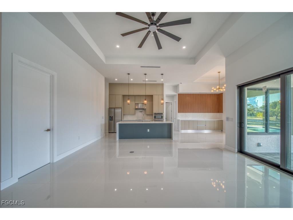 1019 SW 8th Court Cape Coral FL 33991 2025019795 image13