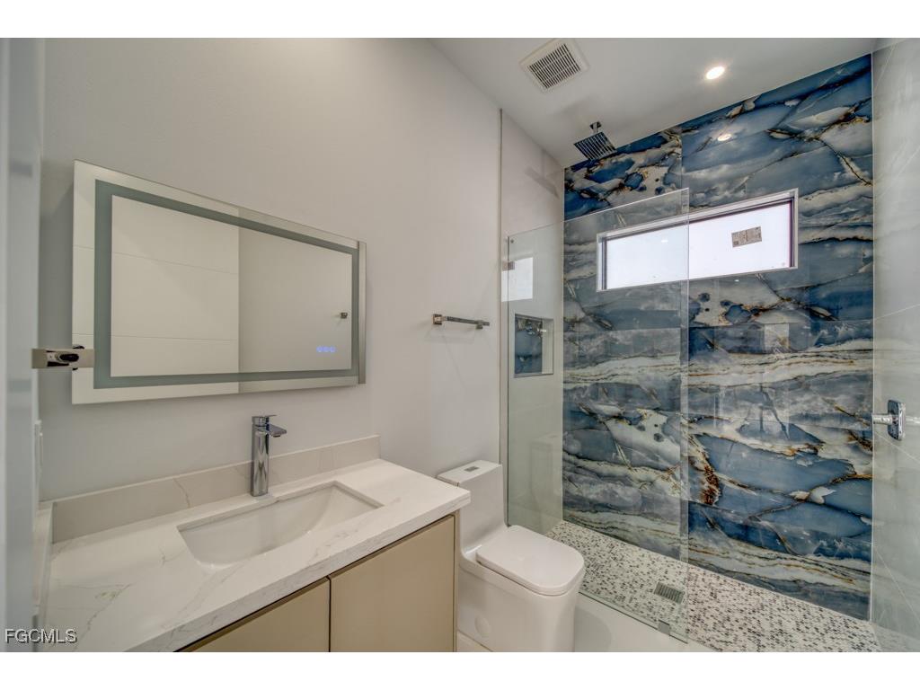 1019 SW 8th Court Cape Coral FL 33991 2025019795 image28