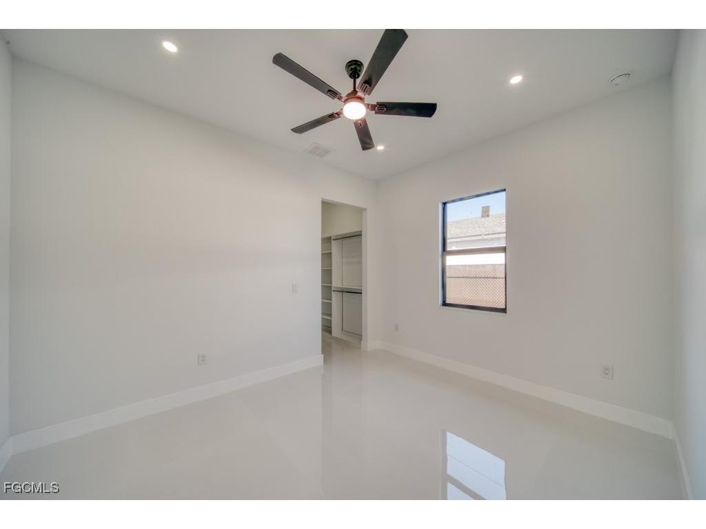 1019 SW 8th Court Cape Coral FL 33991 2025019795 image30