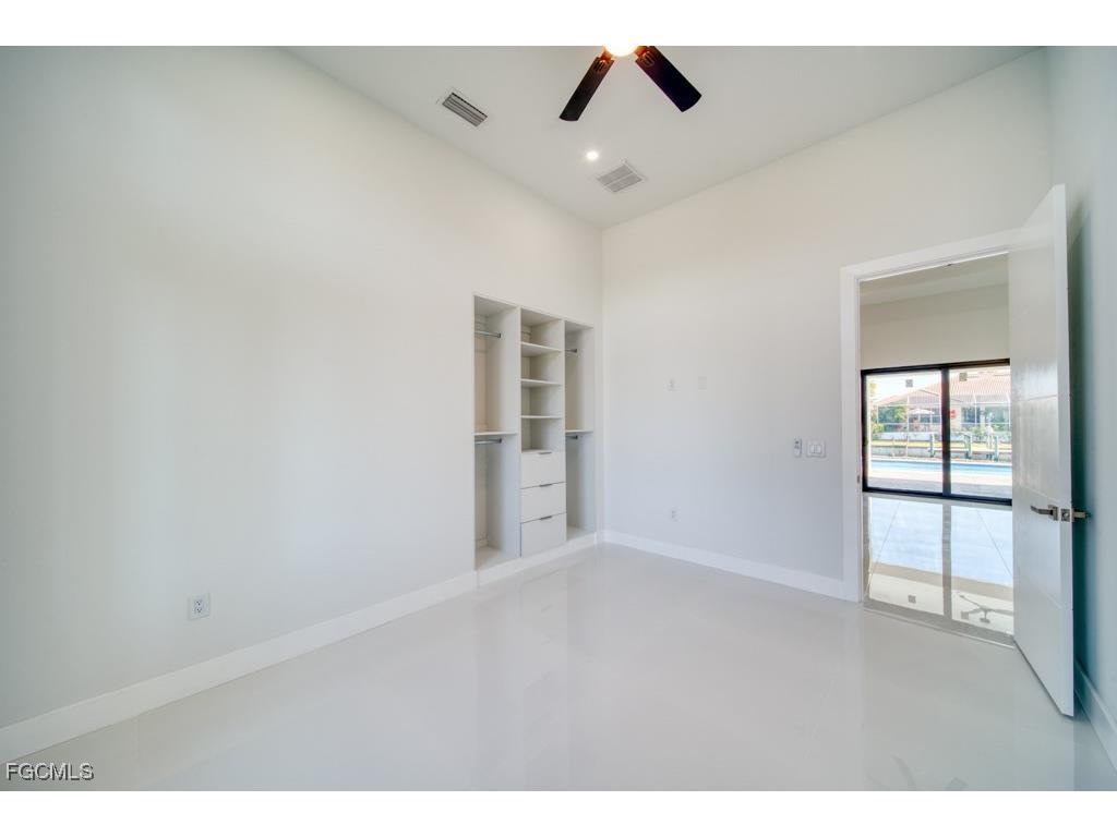 1019 SW 8th Court Cape Coral FL 33991 2025019795 image37