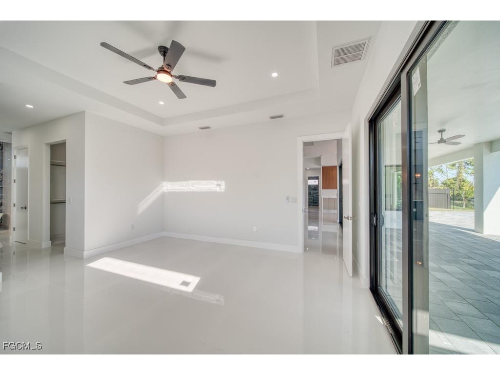 1019 SW 8th Court Cape Coral FL 33991 2025019795 image39