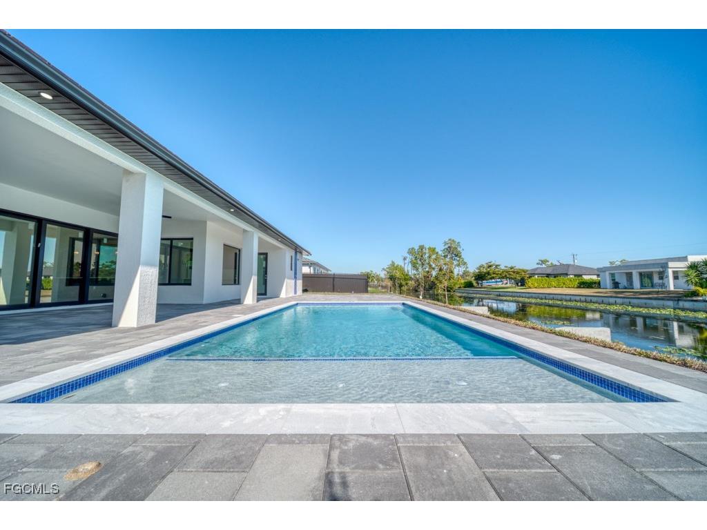 1019 SW 8th Court Cape Coral FL 33991 2025019795 image50