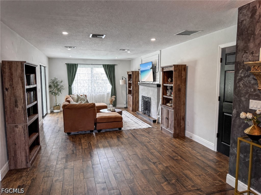 1019 Wyomi Drive Fort Myers FL 33919 2026024801 image18