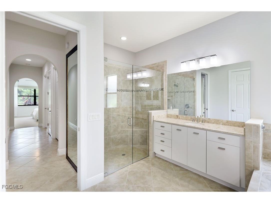 10194 Belcrest Boulevard Fort Myers FL 33913 2025005545 image17