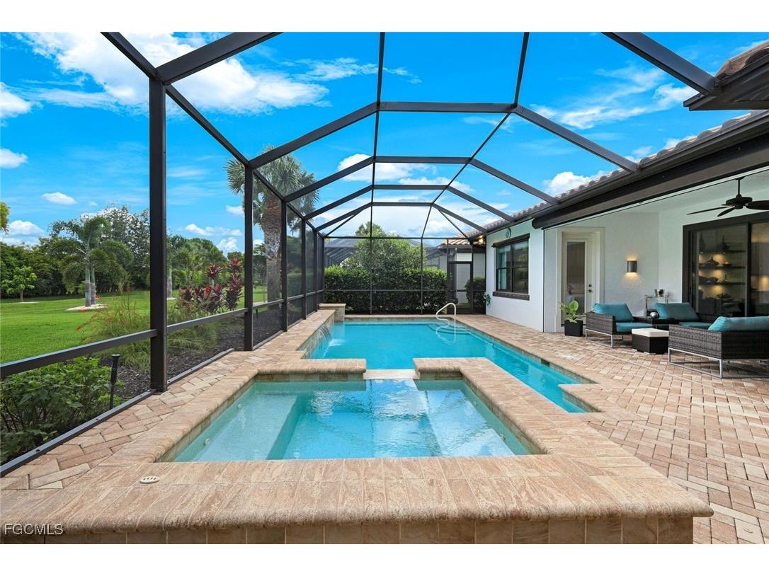 10194 Belcrest Boulevard Fort Myers FL 33913 2025005545 image2