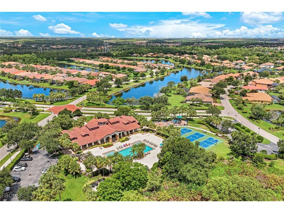 10194 Belcrest Boulevard Fort Myers FL 33913 2025005545 image38