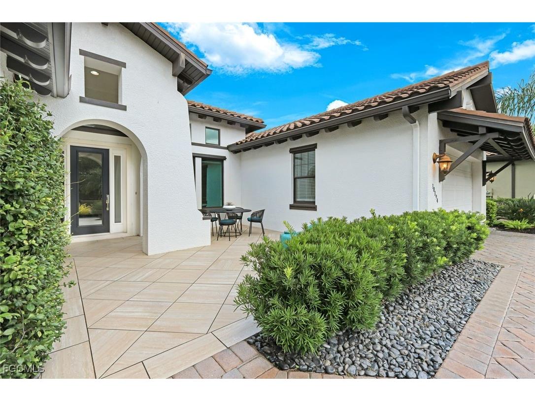 10194 Belcrest Boulevard Fort Myers FL 33913 2025005545 image4