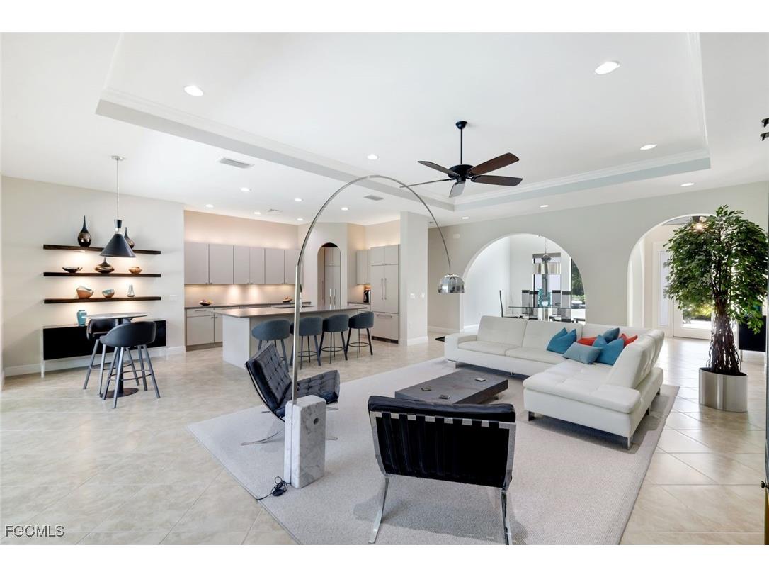 10194 Belcrest Boulevard Fort Myers FL 33913 2025005545 image6