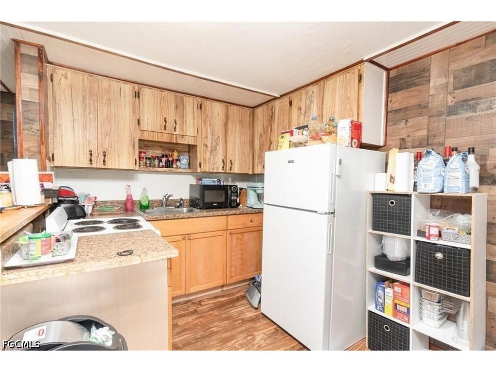 102 3rd Street Fort Myers FL 33907 2026018479 image5