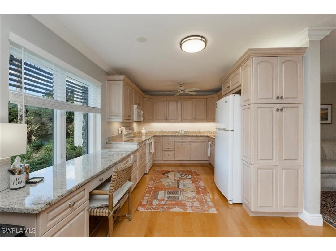 102 Clubhouse Drive #176 Naples FL 34105 225077221 image3