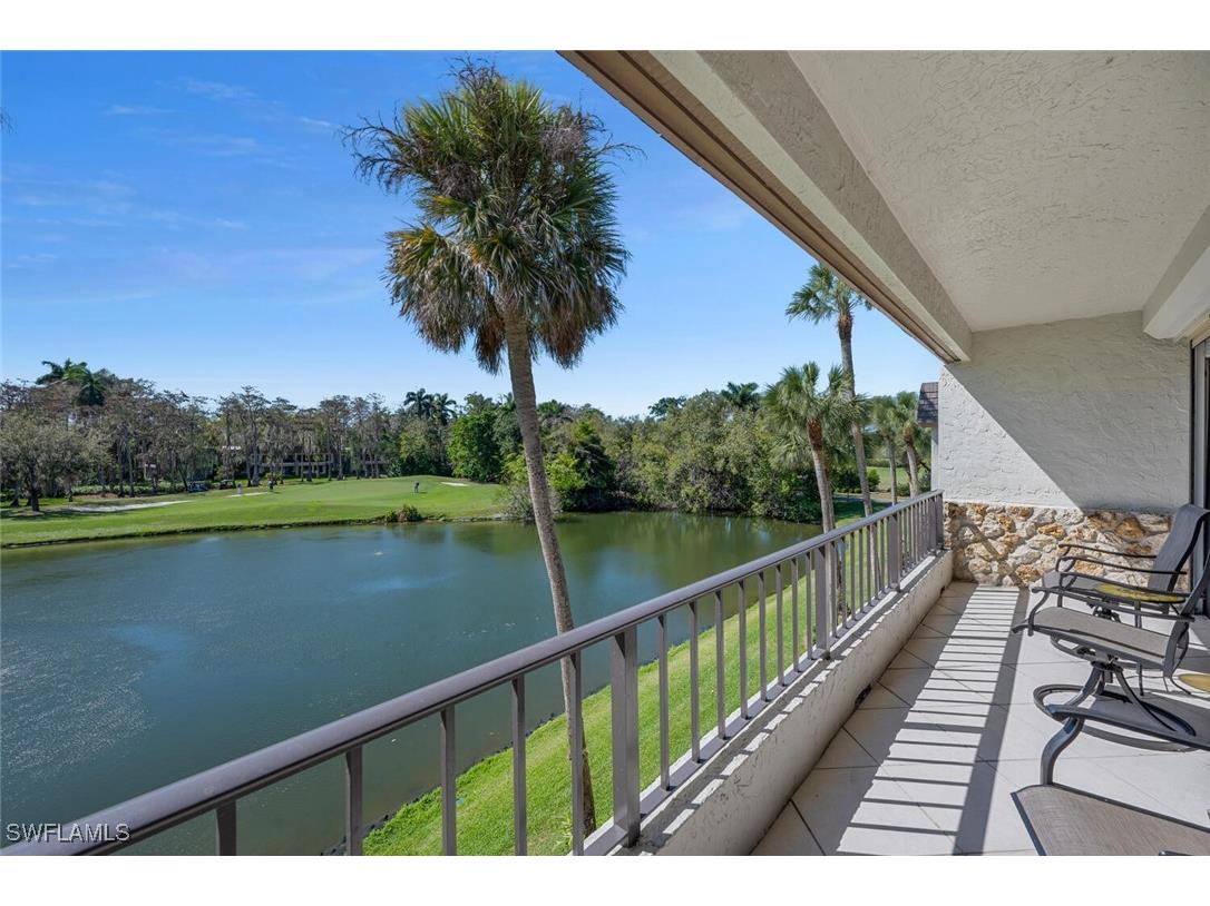 102 Clubhouse Drive #375 Naples FL 34105 225066497 image12