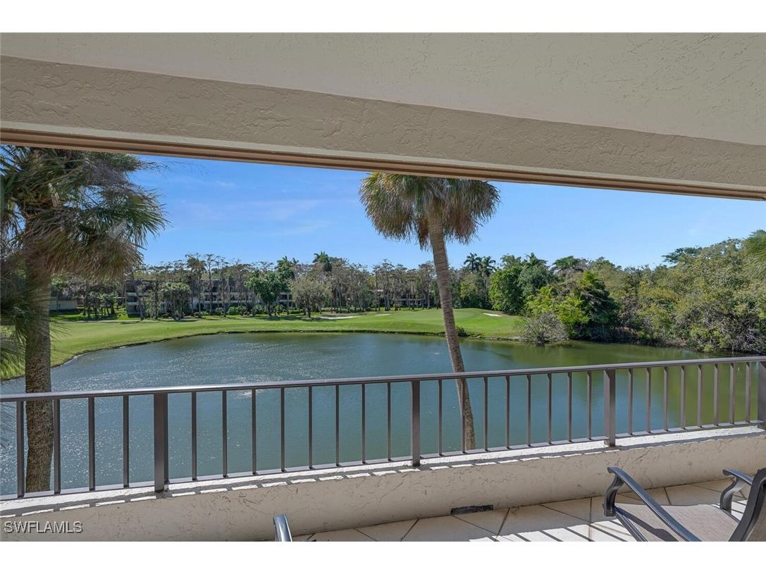 102 Clubhouse Drive #375 Naples FL 34105 225066497 image13